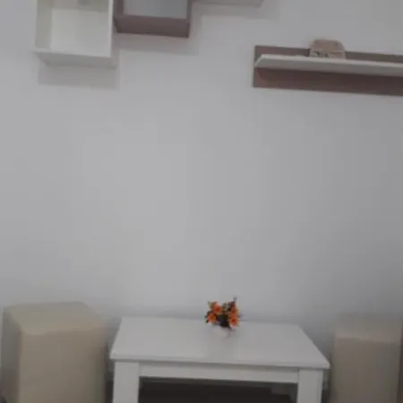 Apartament Garsoniera Marleny *