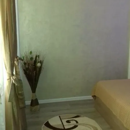 Apartament Garsoniera Marleny Năvodari
